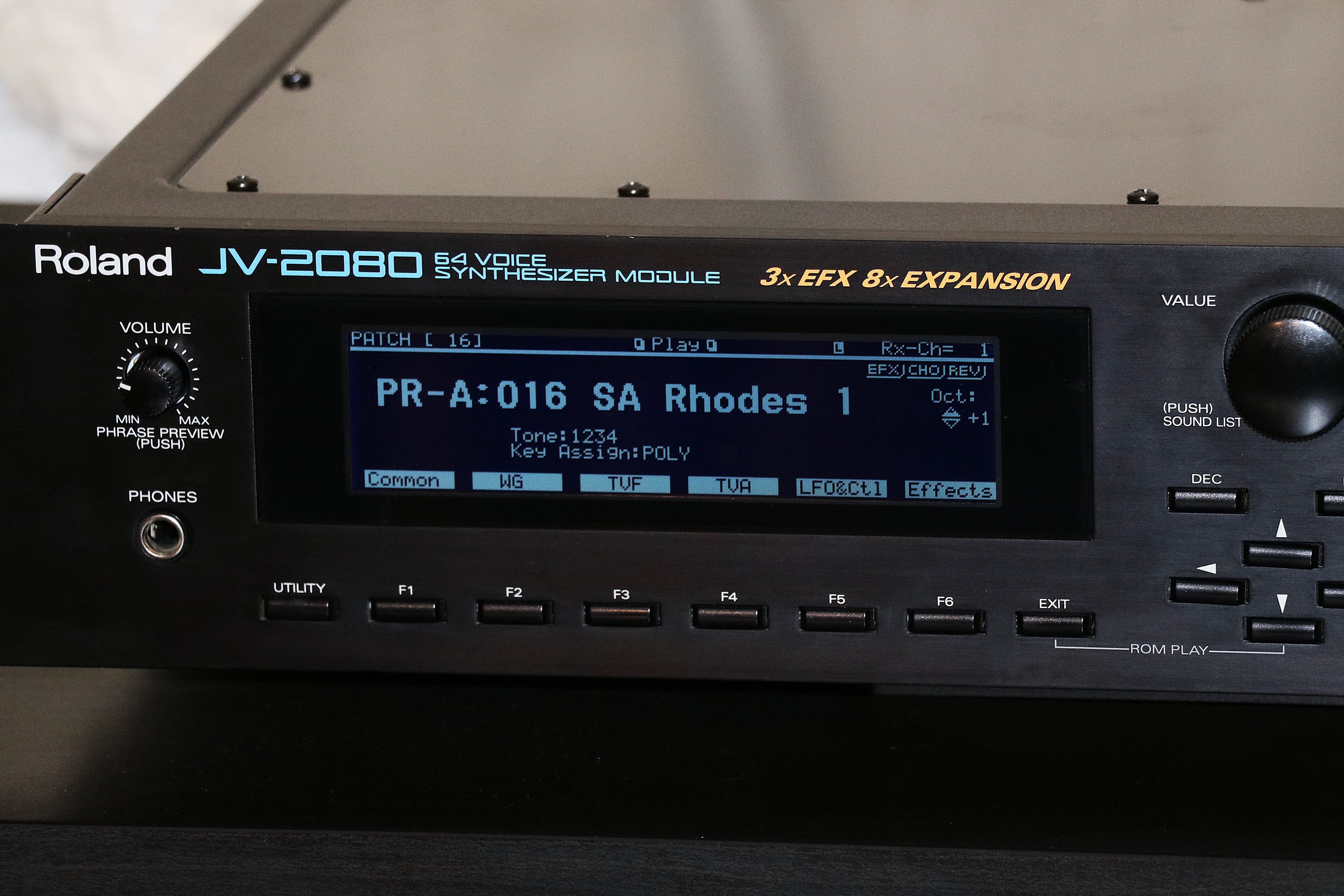 JV-2080 - Roland JV-2080 - Audiofanzine