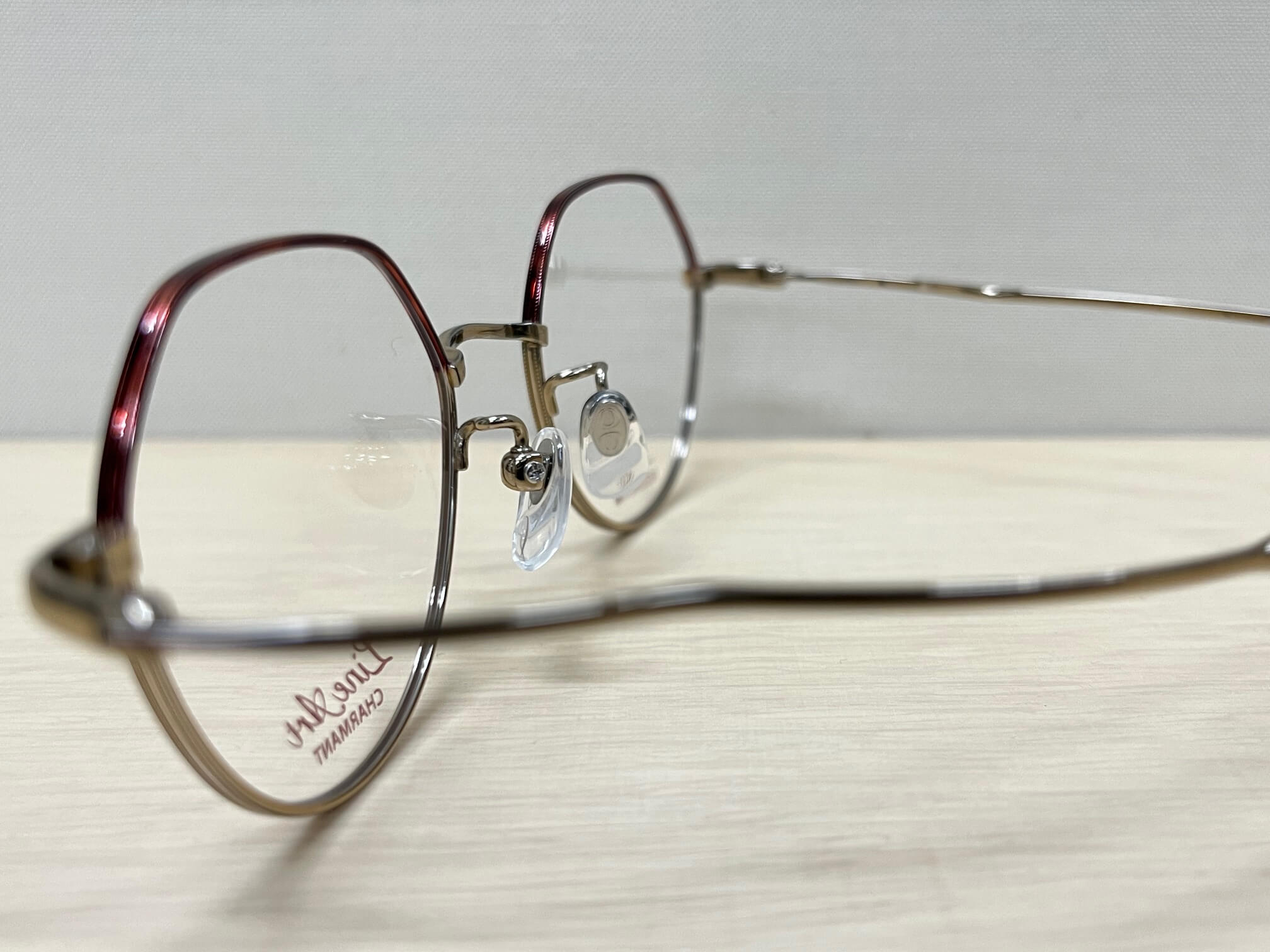 ラインアートシャルマンXL11305女性用メガネ｜佐藤眼鏡店が選ぶ軽量で