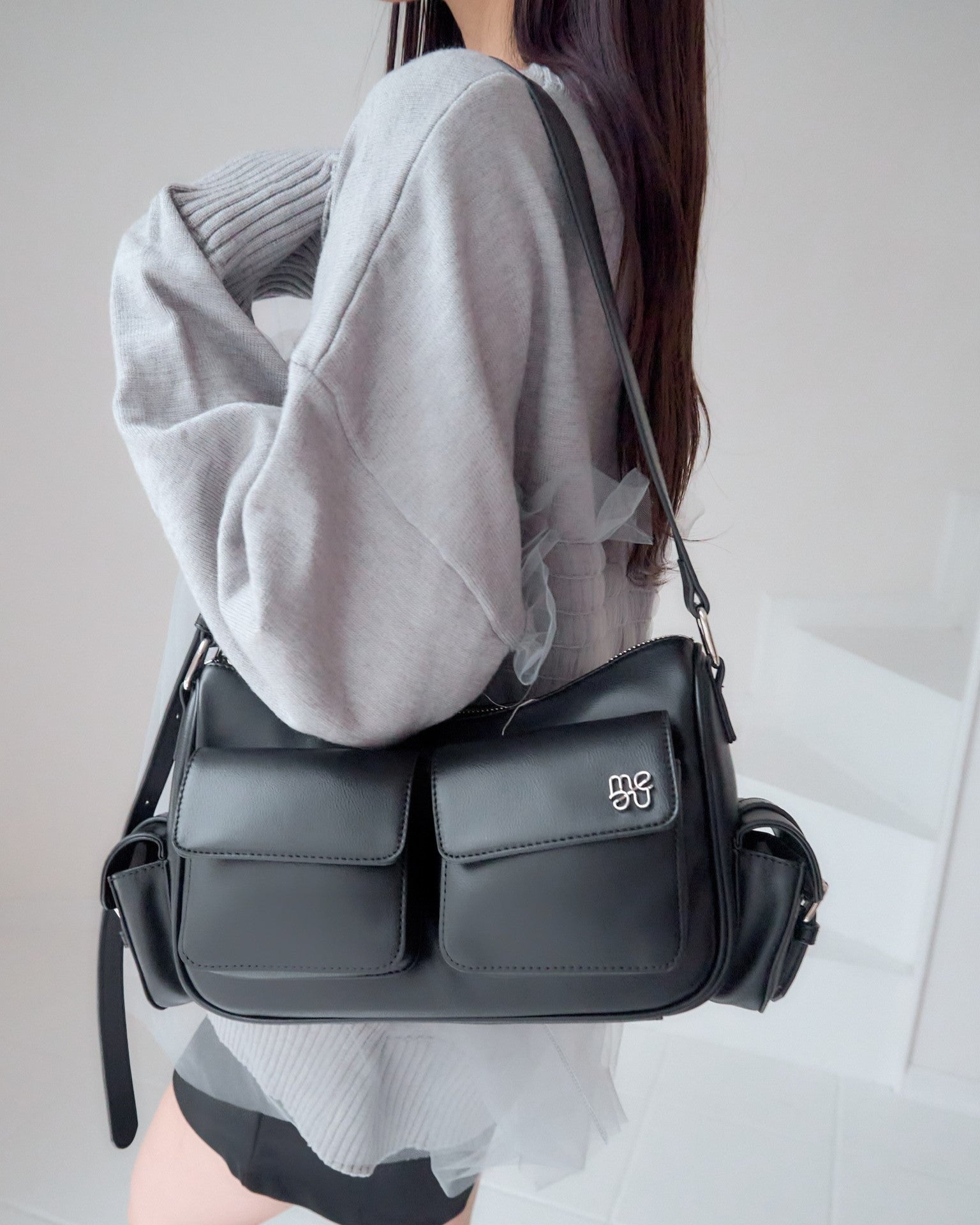 マルチポケットバッグ｜MELLOWNEON (メロウネオン) 公式サイト