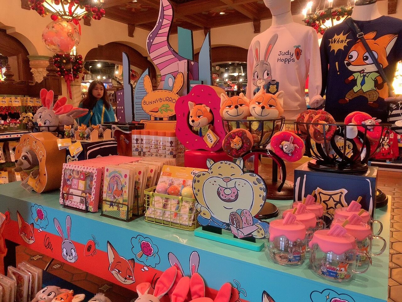 上海クリスマス2019】チップとデールにズートピアグッズも！？上海