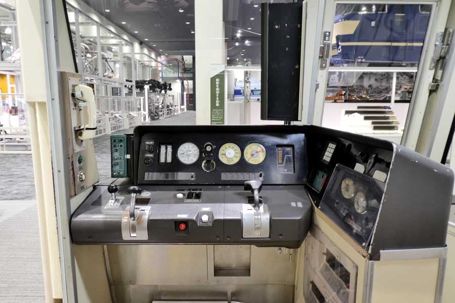 285系「サンライズエクスプレス」後継車導入に課題山積、最大の焦点は