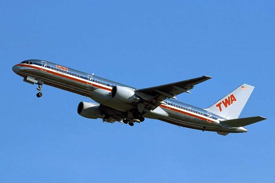 消えた巨星「トランス・ワールド航空」 96年墜落事故と自由化の波に