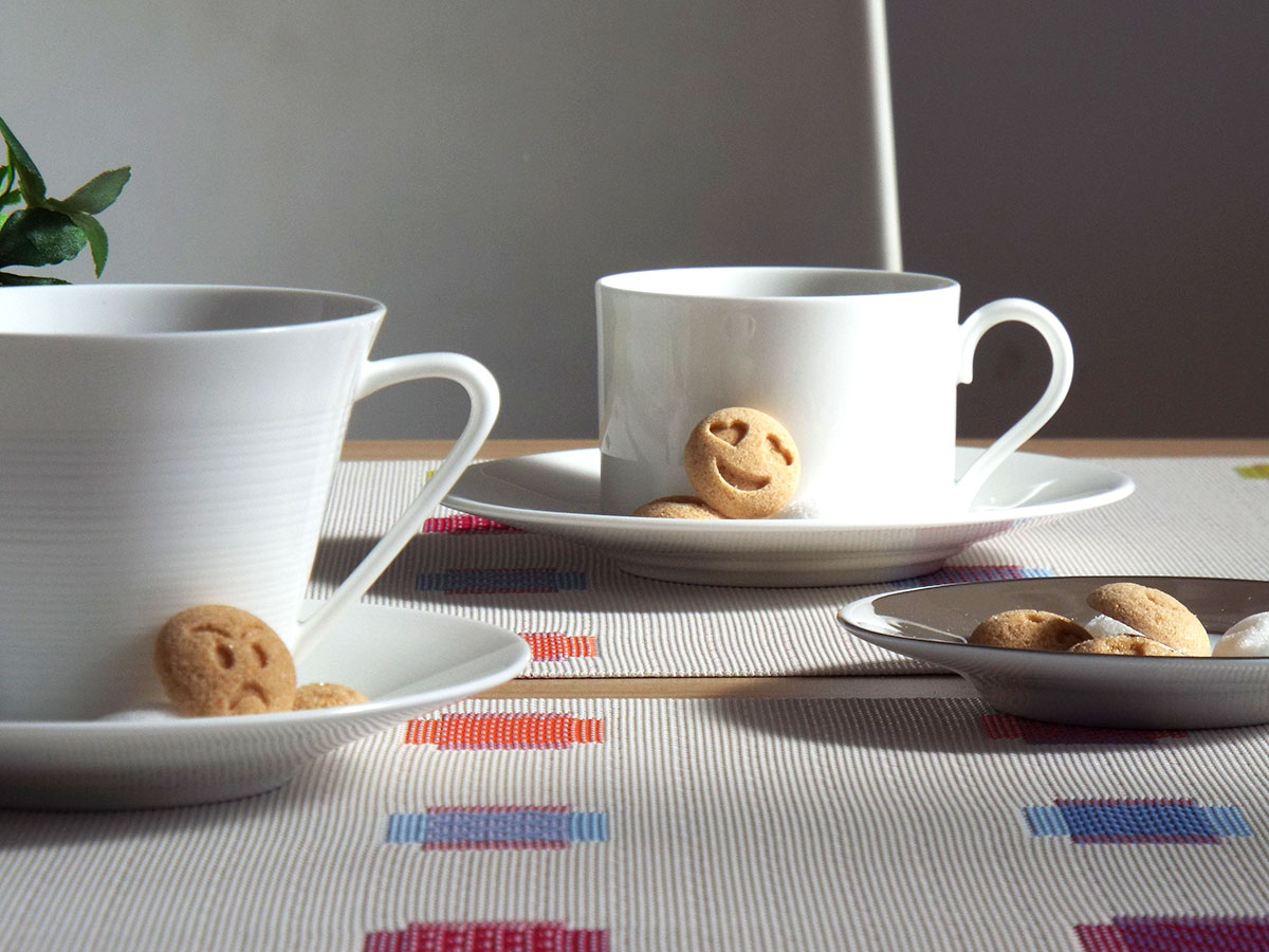 おしゃれな角砂糖 スマイル・顔文字型｜デザインシュガー・カナスック