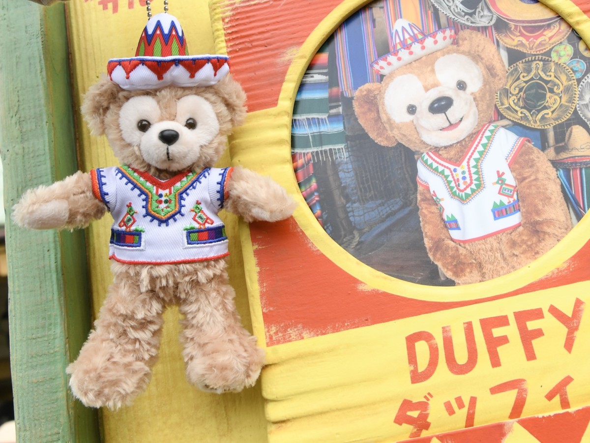 サルードス・アミーゴス！”グリーティングドックコスチュームデザイン