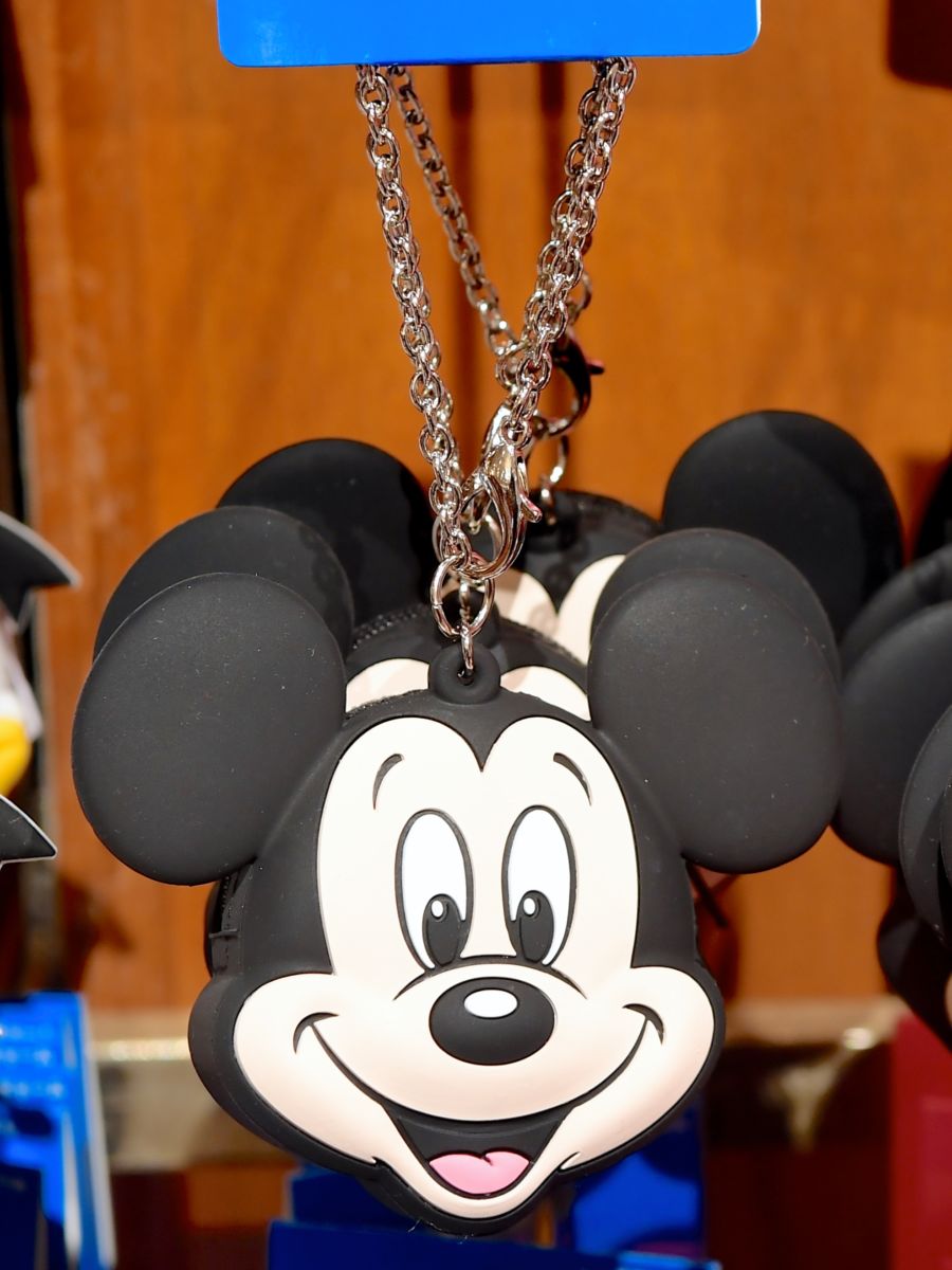 かわいいお顔シェイプ！東京ディズニーランド バッグチャーム・お土産 -