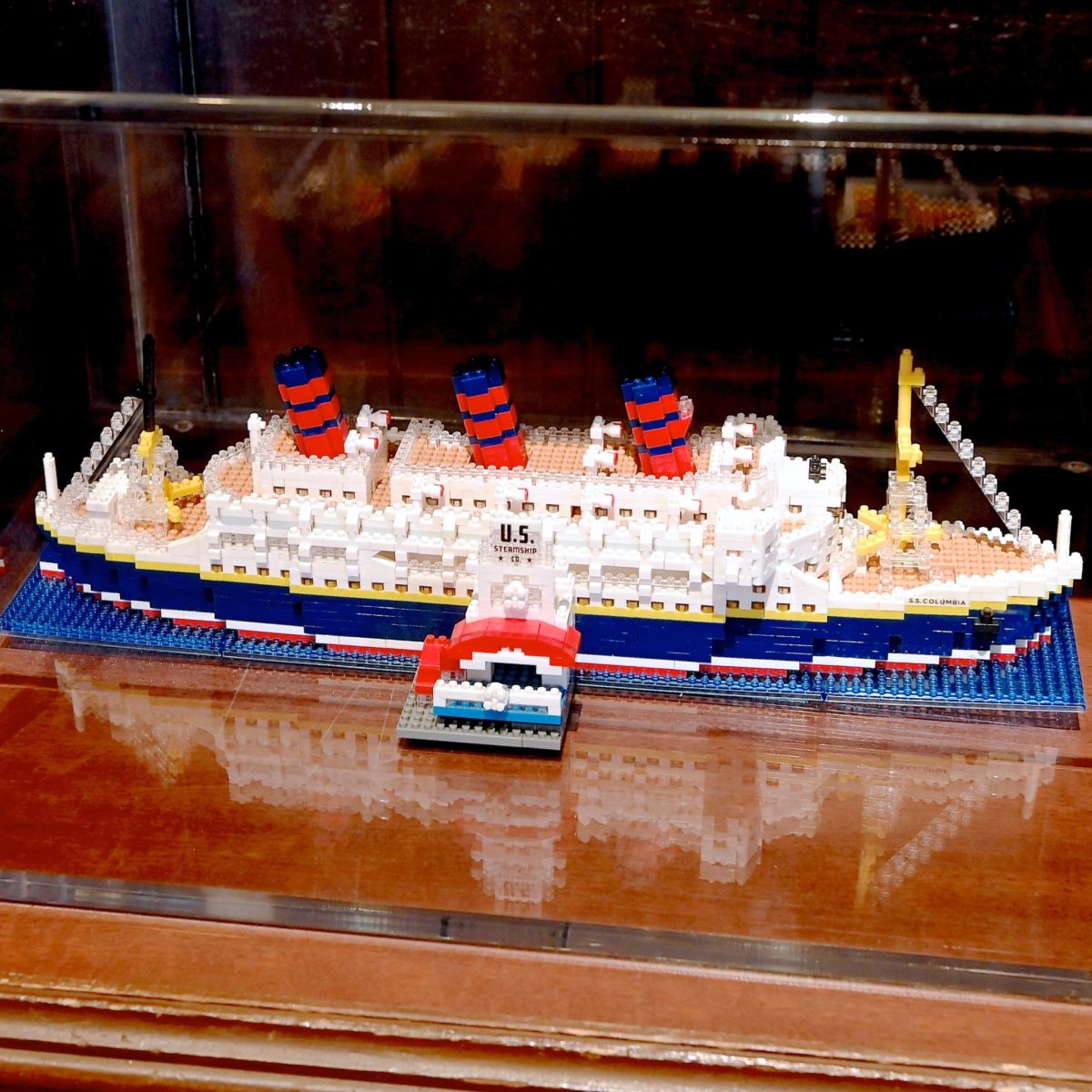 豪華客船を再現！東京ディズニーシー「S.S.コロンビア号」 ナノブロック -