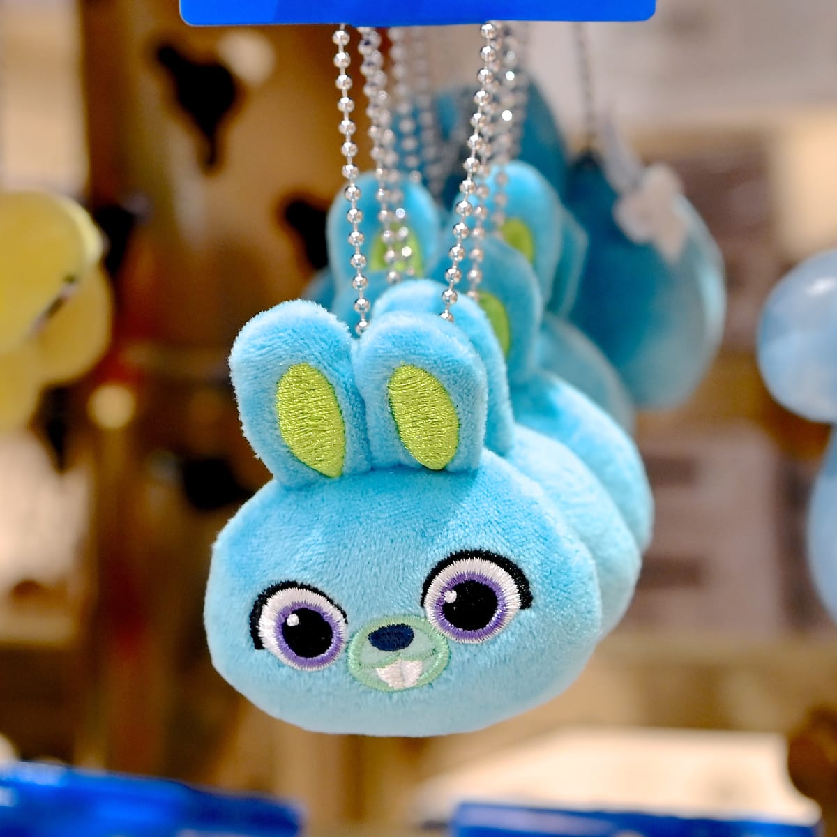 ダッキー&バニー、フォーキー、バターカップ！東京ディズニーランド