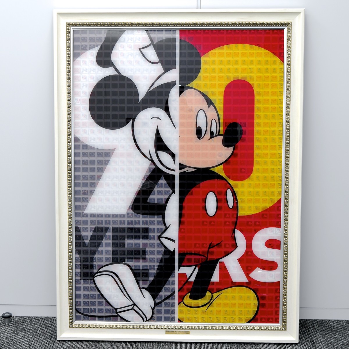 1092枚の切手で作る！QVC「デビュー90周年記念！ミッキーマウス特集