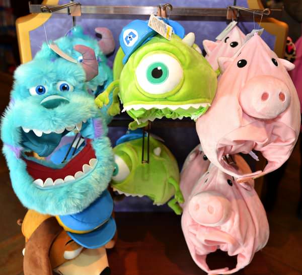 ディズニーランドで買える2014春の新作ファンキャップ(帽子) -