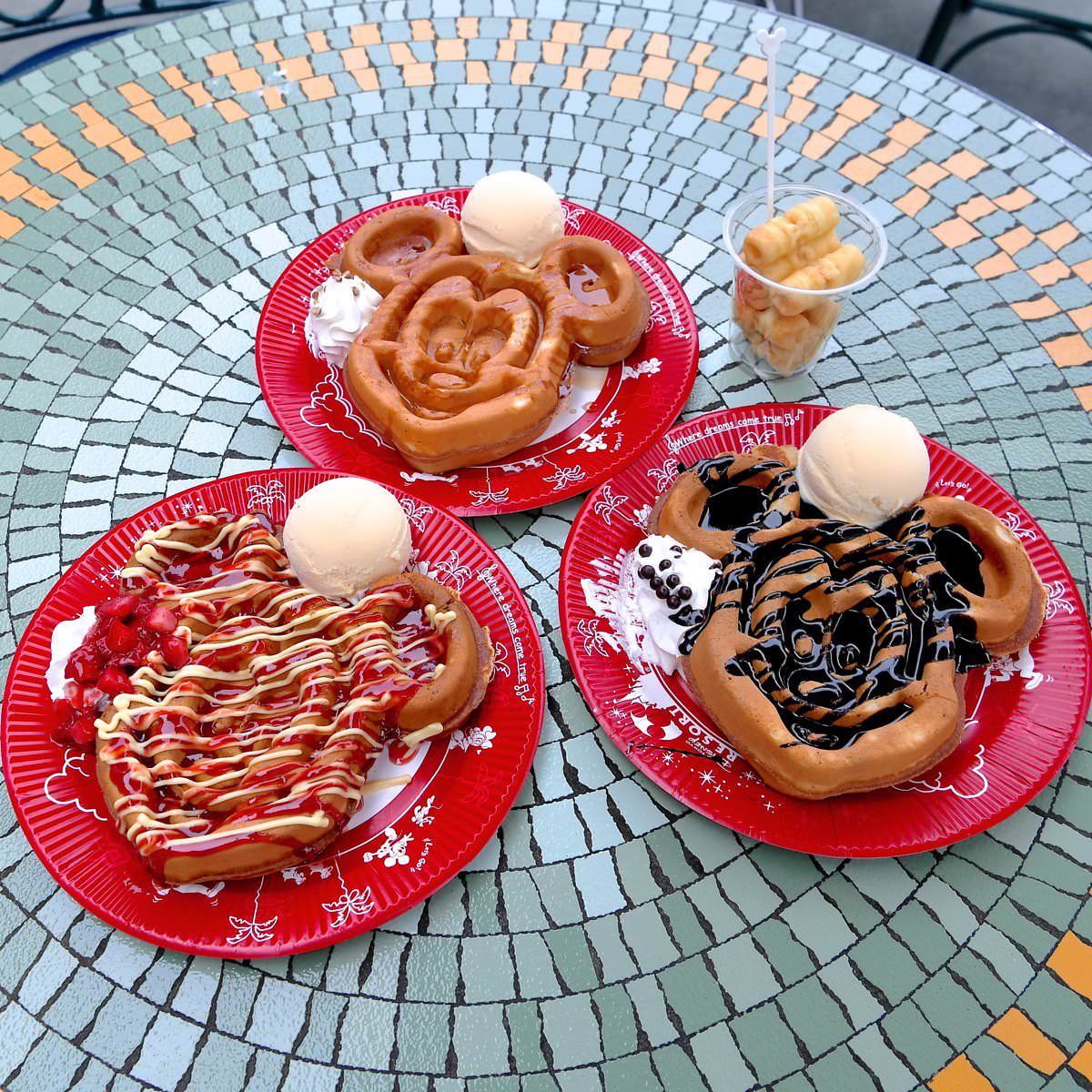 パーク名物のミッキーワッフル☆東京ディズニーランド「グレート