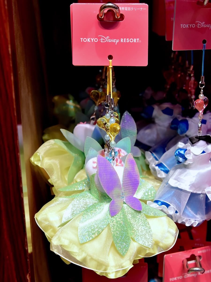 ガールズキャラも続々☆ディズニーランドのプリンセスドレスモチーフ