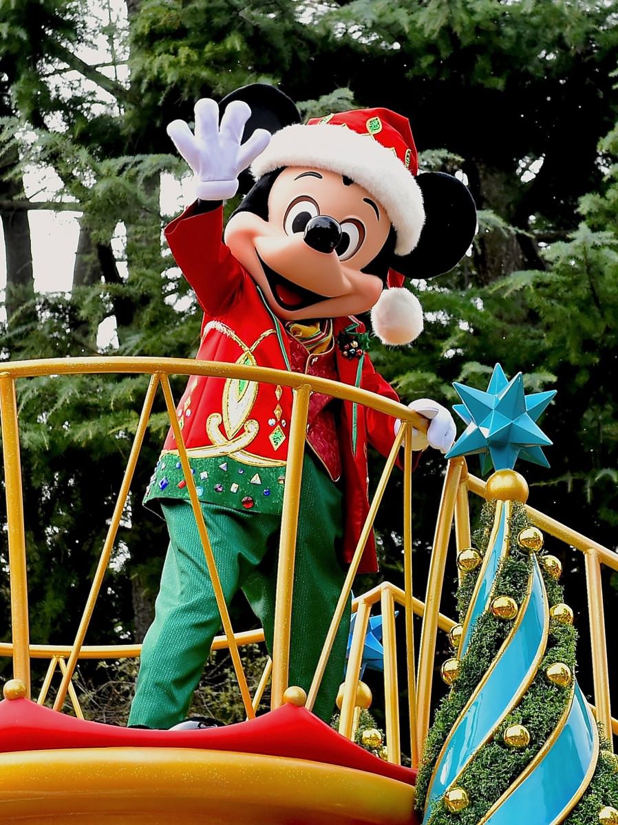 ミッキー・ミニー・プルートが新コスチュームで登場☆東京