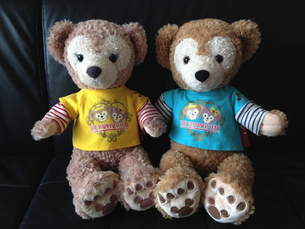 30周年のダッフィーのコスチューム着させてみました☆ -