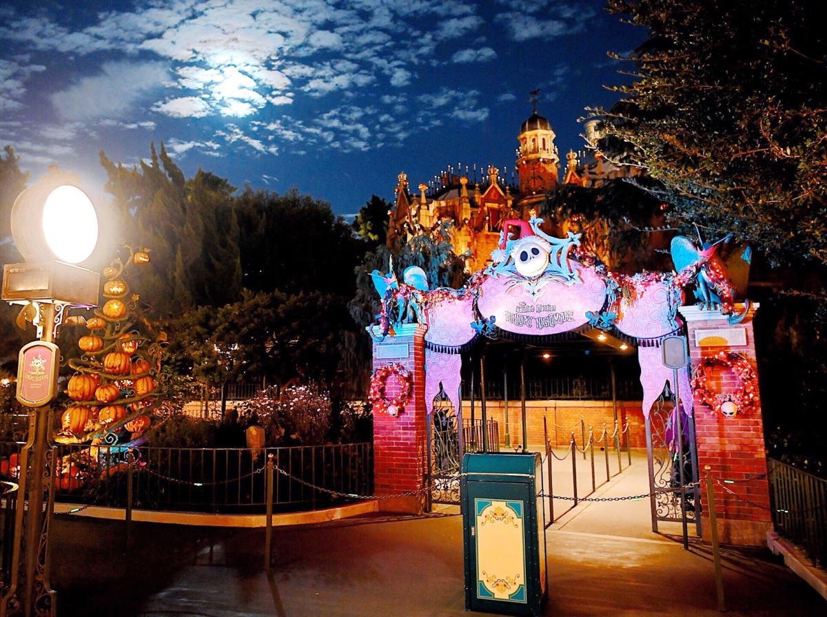 ナイトメアー・ビフォア・クリスマス』の世界に！ホーンテッド