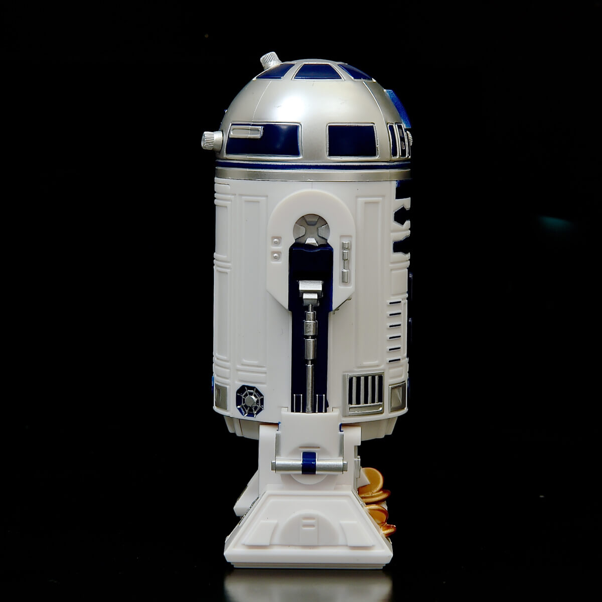 冷蔵庫の中でR2-D2、BB-8がしゃべる！Hamme「STAR WARS/Talking Fridge