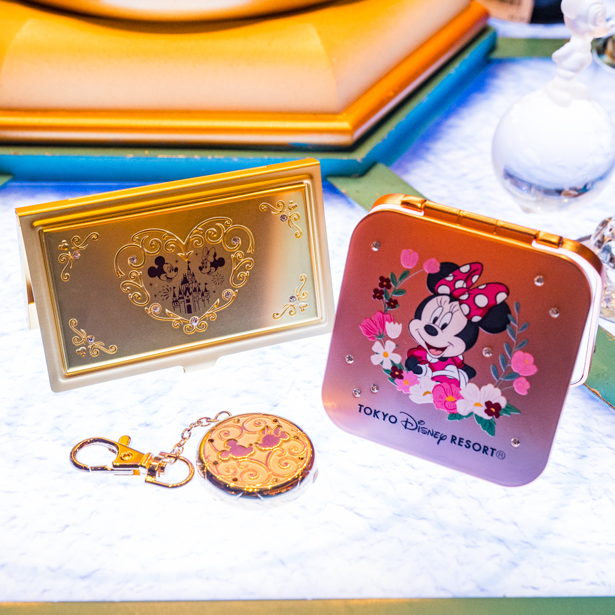 華やかなミニー＆お花デザイン！東京ディズニーランド コンパクトミラー -
