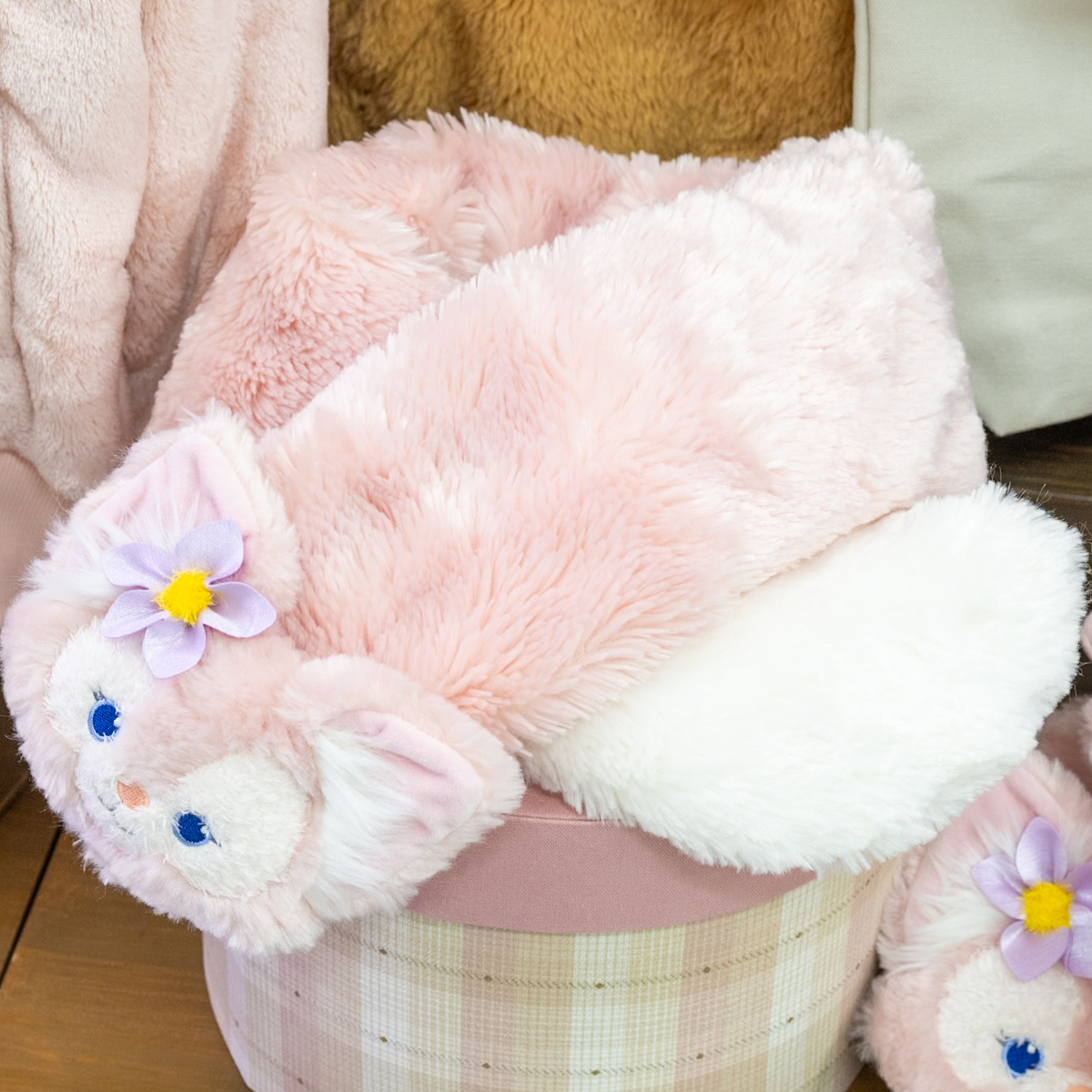 手袋・マフラー・パーカー・キャップ！東京ディズニーシー2024秋冬