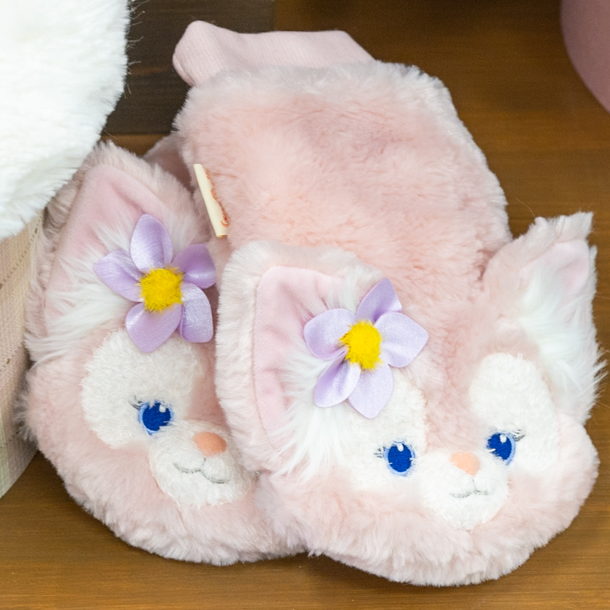 手袋・マフラー・パーカー・キャップ！東京ディズニーシー2024秋冬