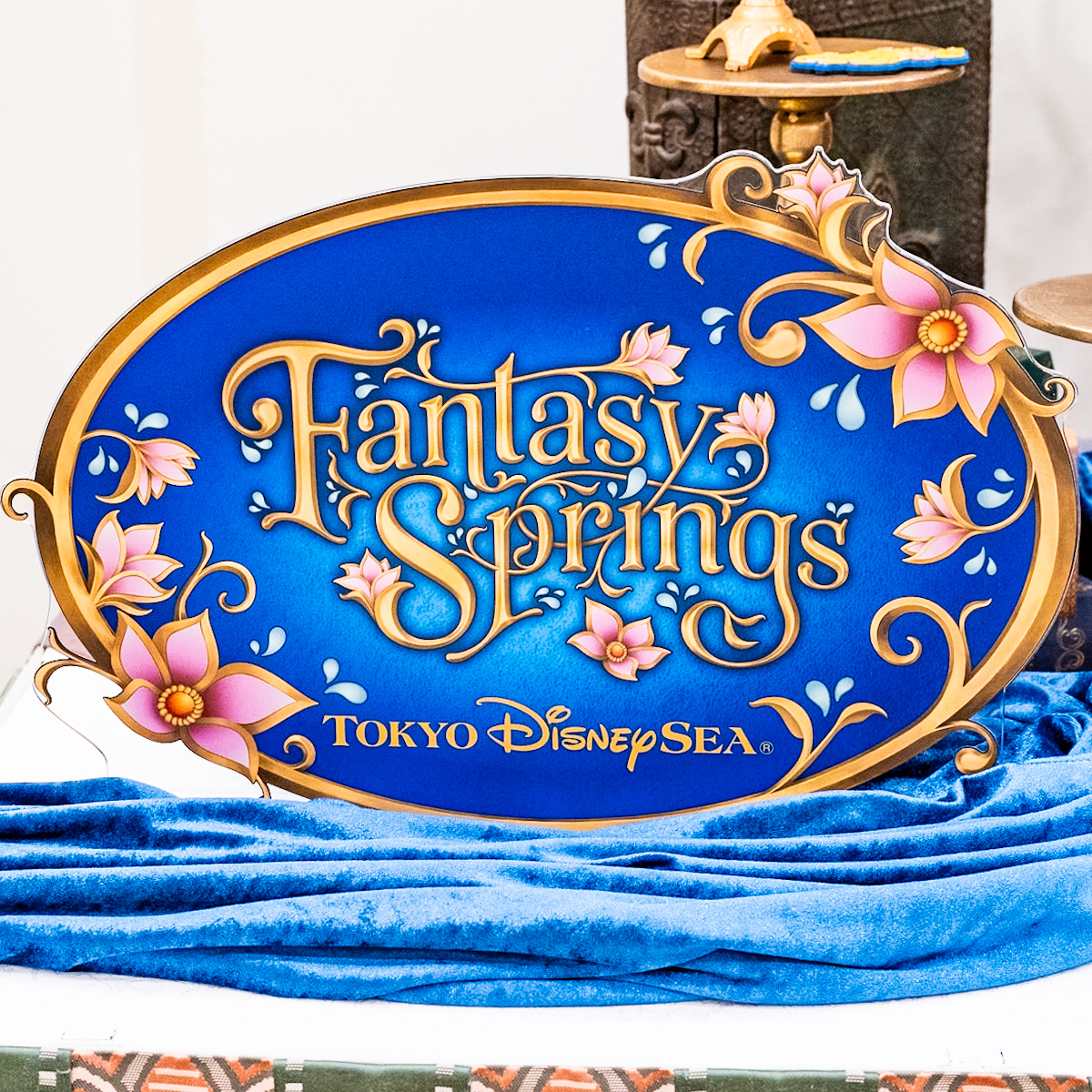 ロゴ、アトラクションポスターデザイン！東京ディズニーシー