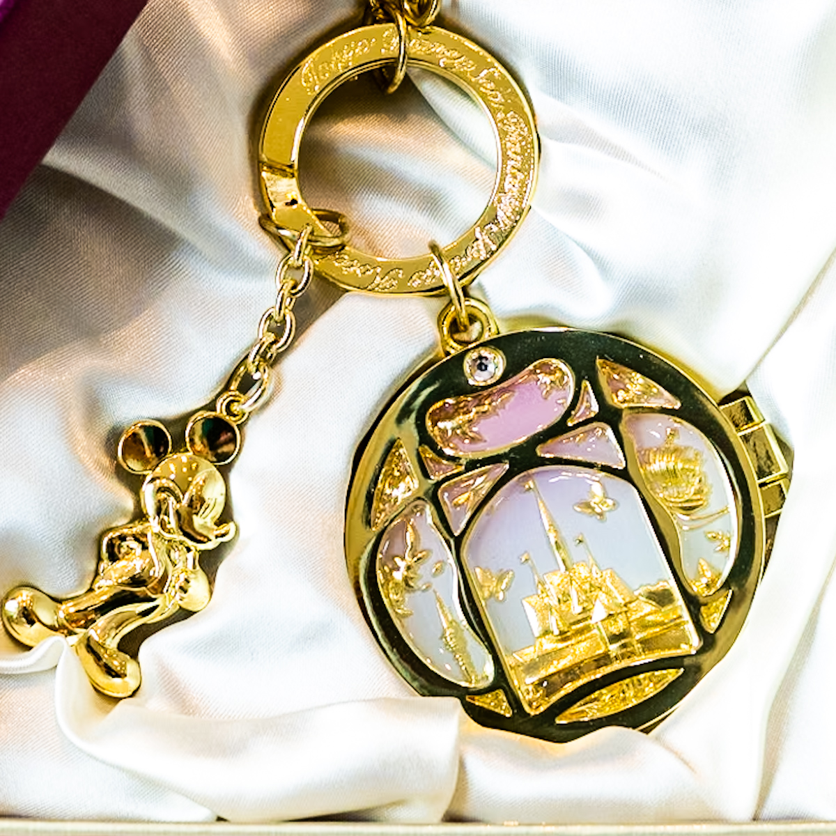 スペシャルキーホルダー＆アートフレーム！東京ディズニーシー