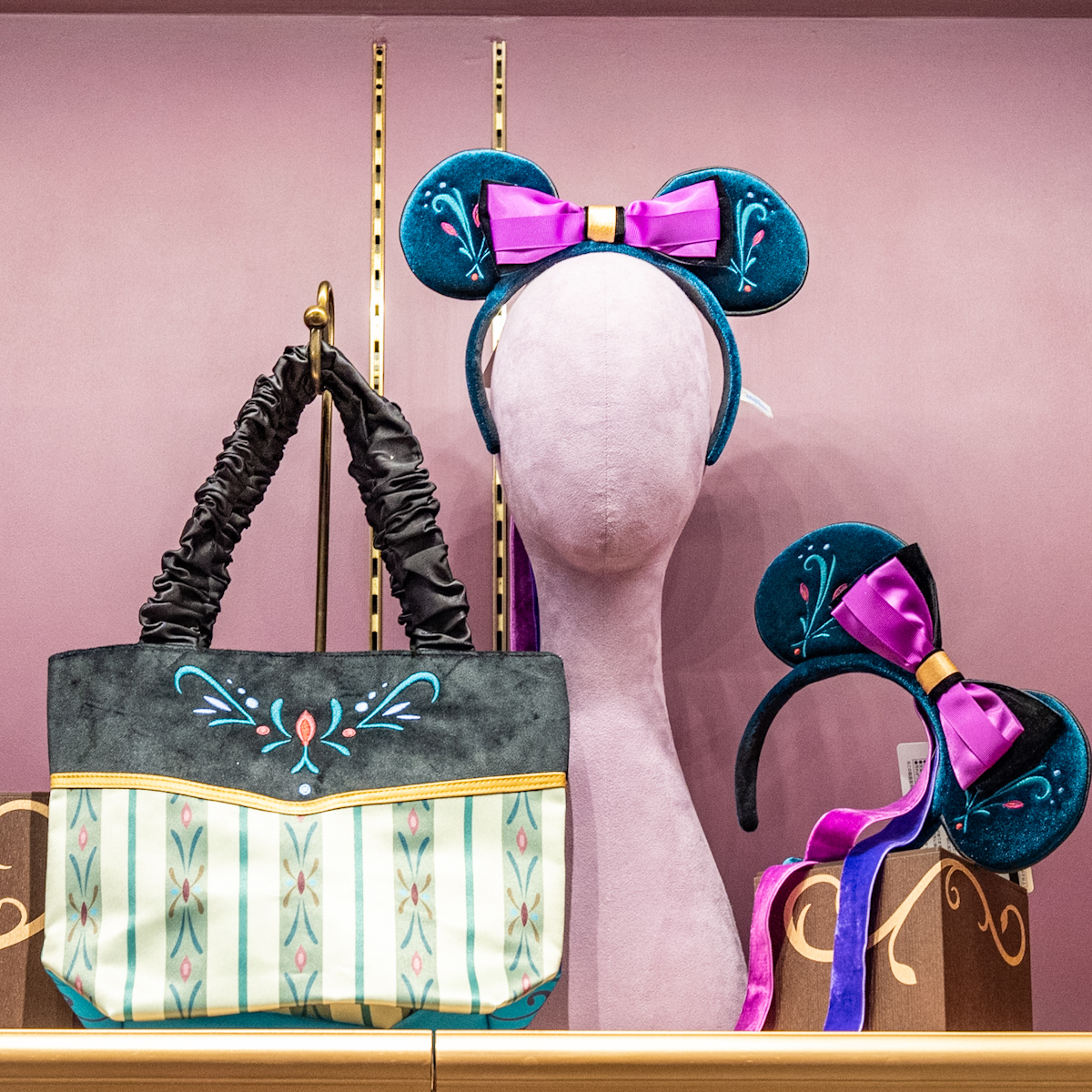 戴冠式のエルサとアナデザイン！東京ディズニーシー／ファンタジー