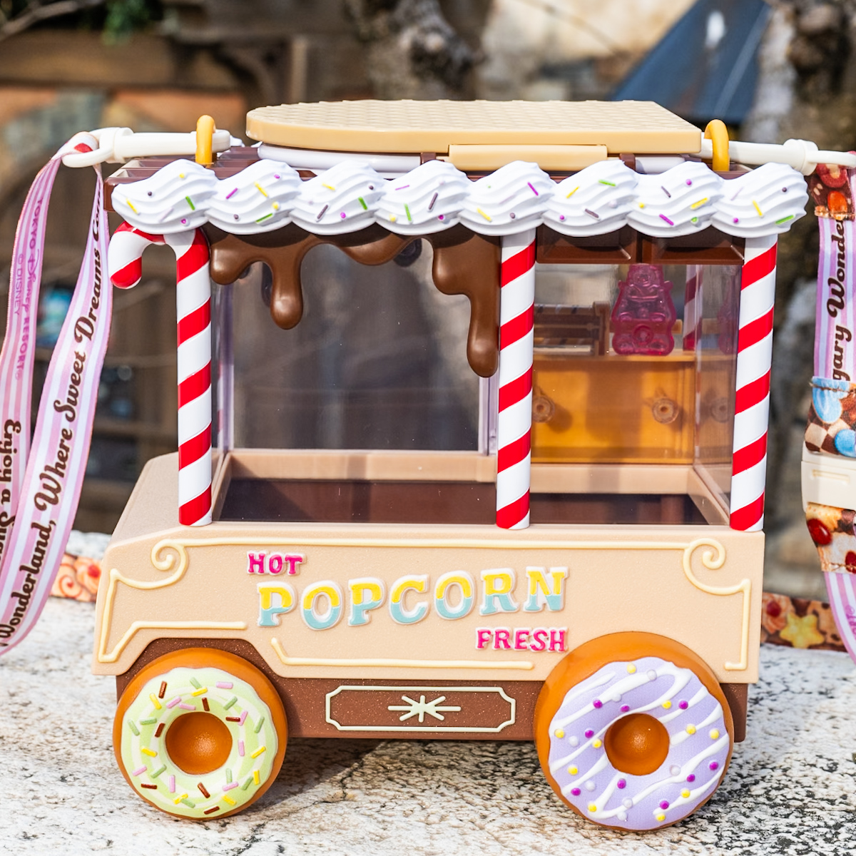 スイーツデザインのポップコーンワゴン！東京ディズニーリゾート