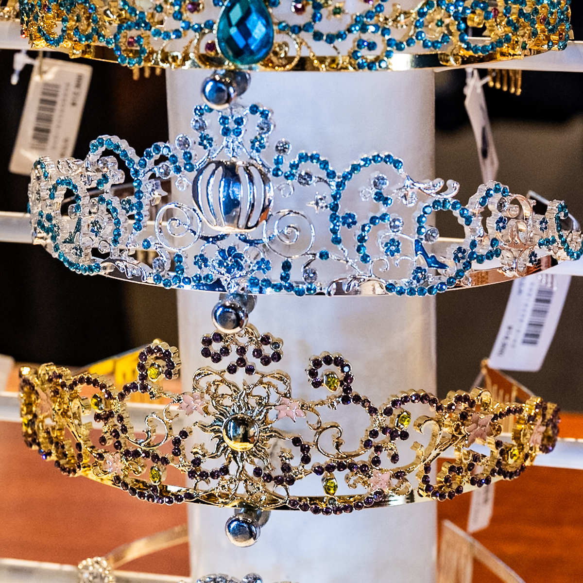 シンデレラ、アリエル、ジャスミン、ラプンツェル！東京