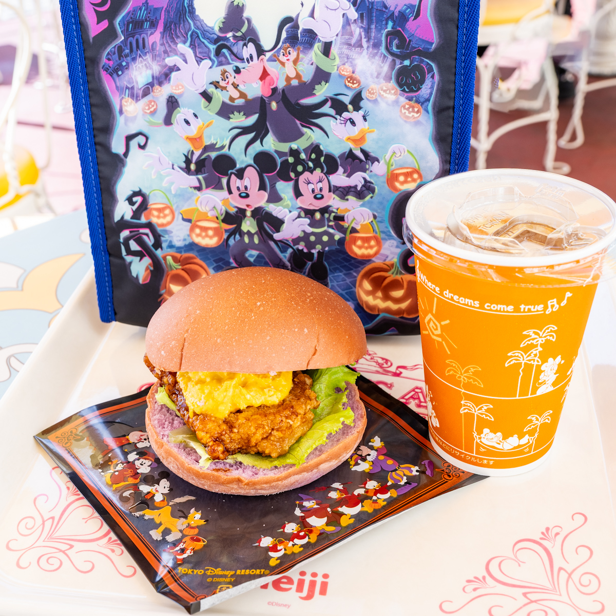 包み紙もかわいい！東京ディズニーランド「スウィートハート・カフェ