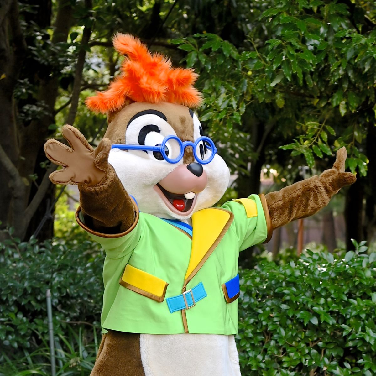 助手コスチュームのチップ&デール！東京ディズニーシー／ポート