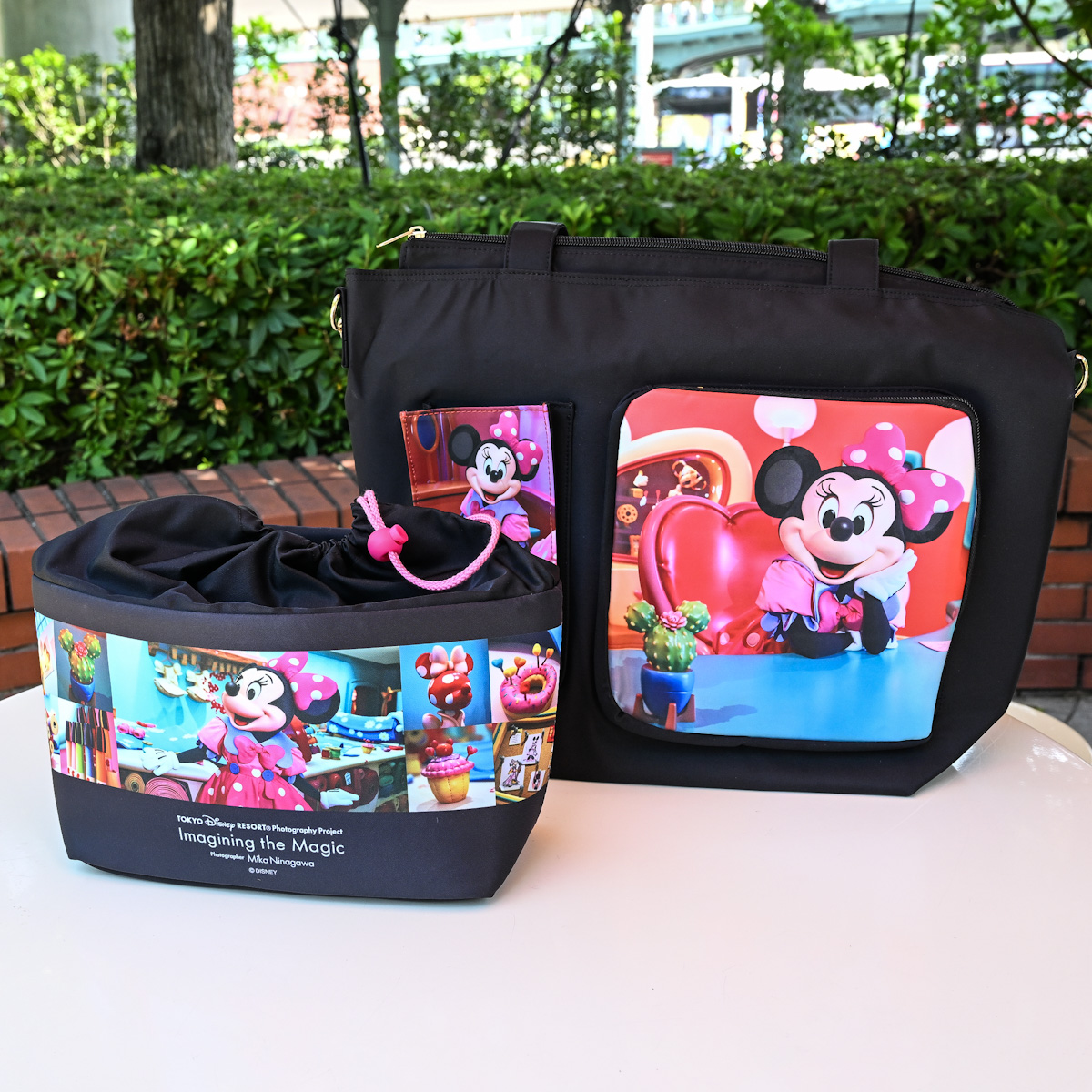 ミニーのスタイルスタジオ」でのミニーマウス、パーク風景を撮り下ろし