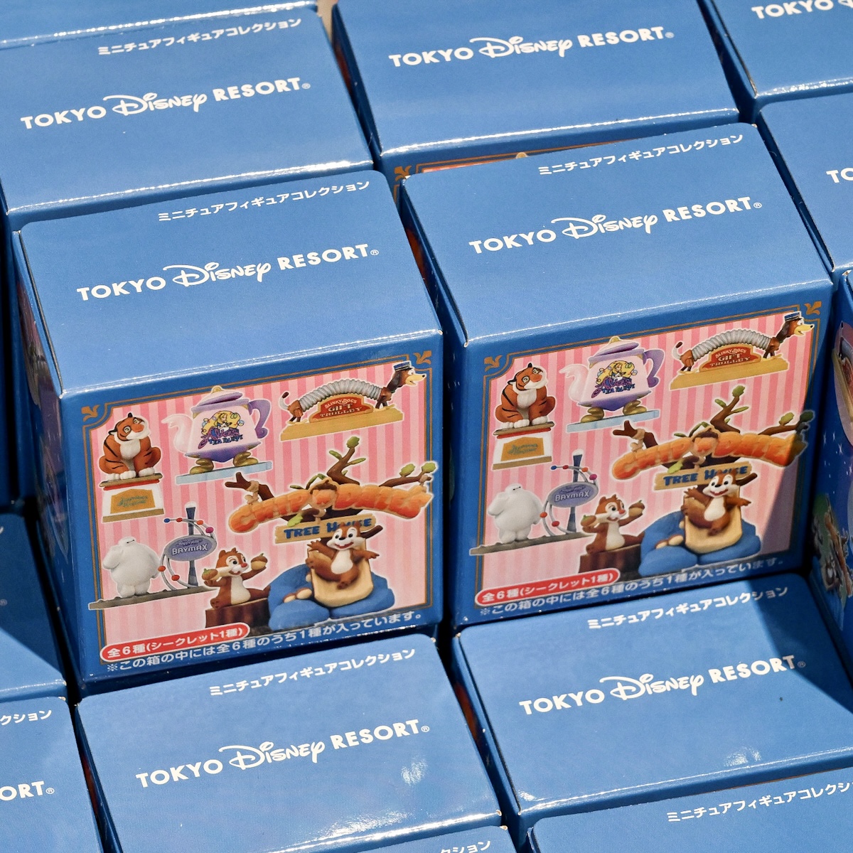 パーク内の象徴的な看板がモチーフ！東京ディズニーランド ミニチュア