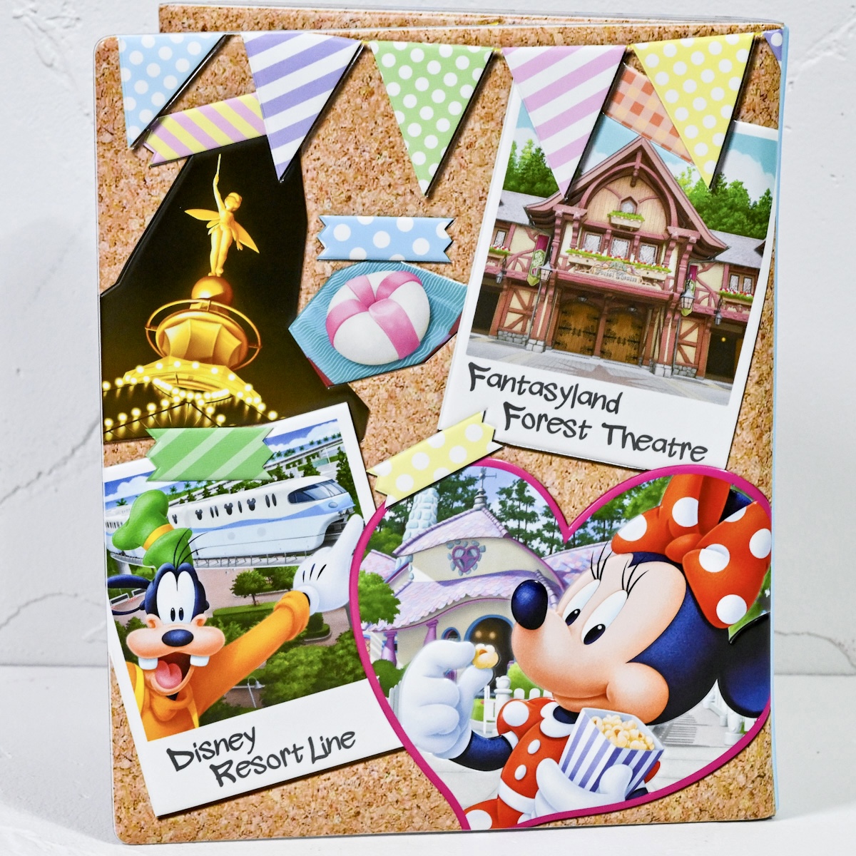 スクラップブック風デザイン！東京ディズニーランド スーベニアメダル