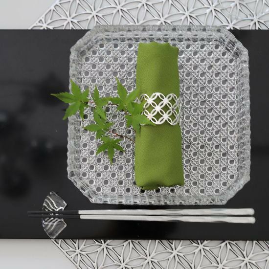 ガラス製カット硝子 籠目八寸縁立四角皿｜M苦楽園｜おしゃれな食器通販