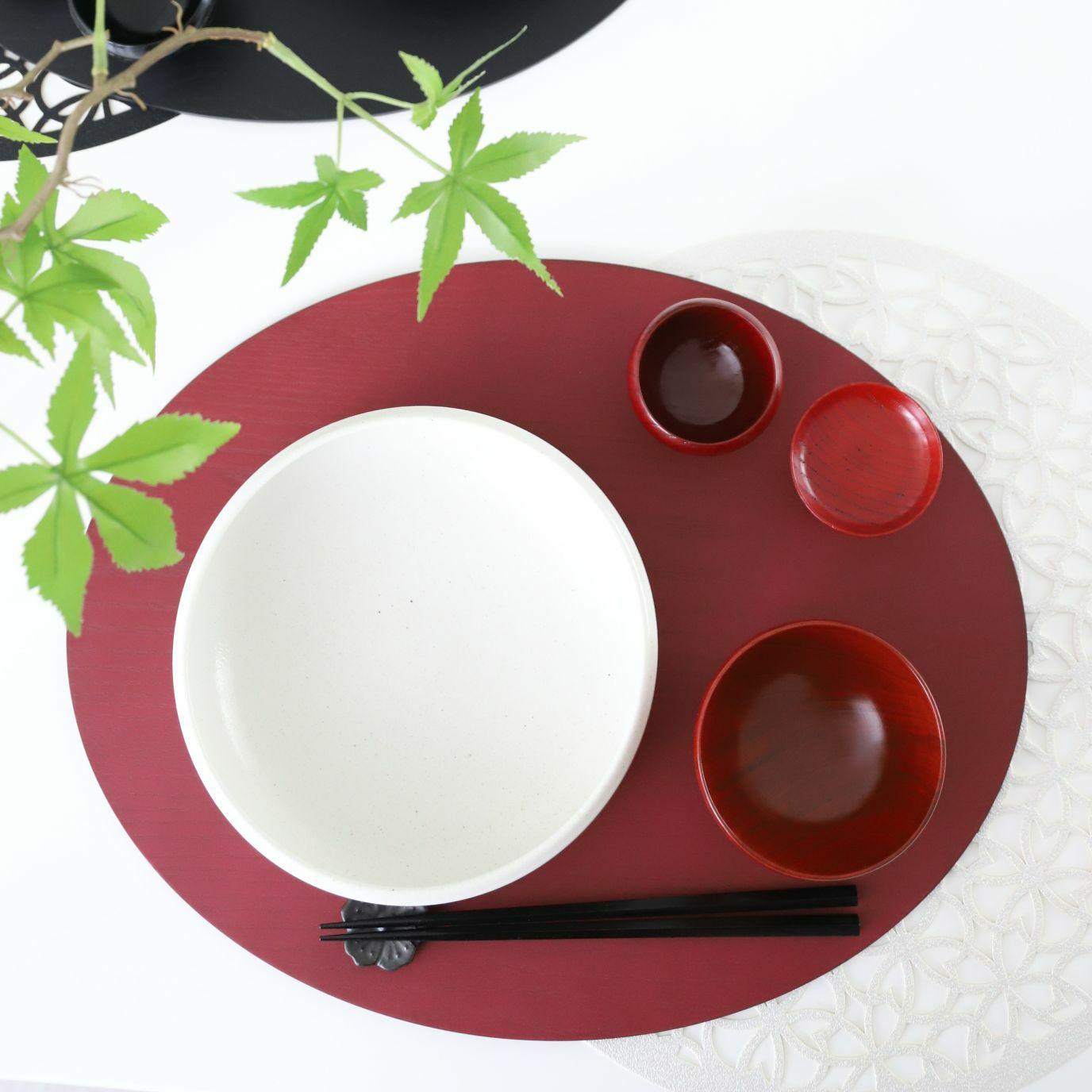 木製 オーバル 赤黒リバーシブル折敷膳42cm｜M苦楽園｜おしゃれな食器