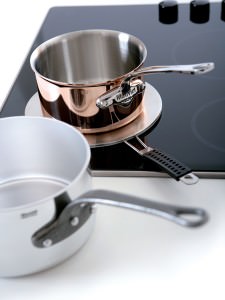 時代を超えてプロに愛され続ける、「モヴィエルの銅鍋」の実力 | 三越