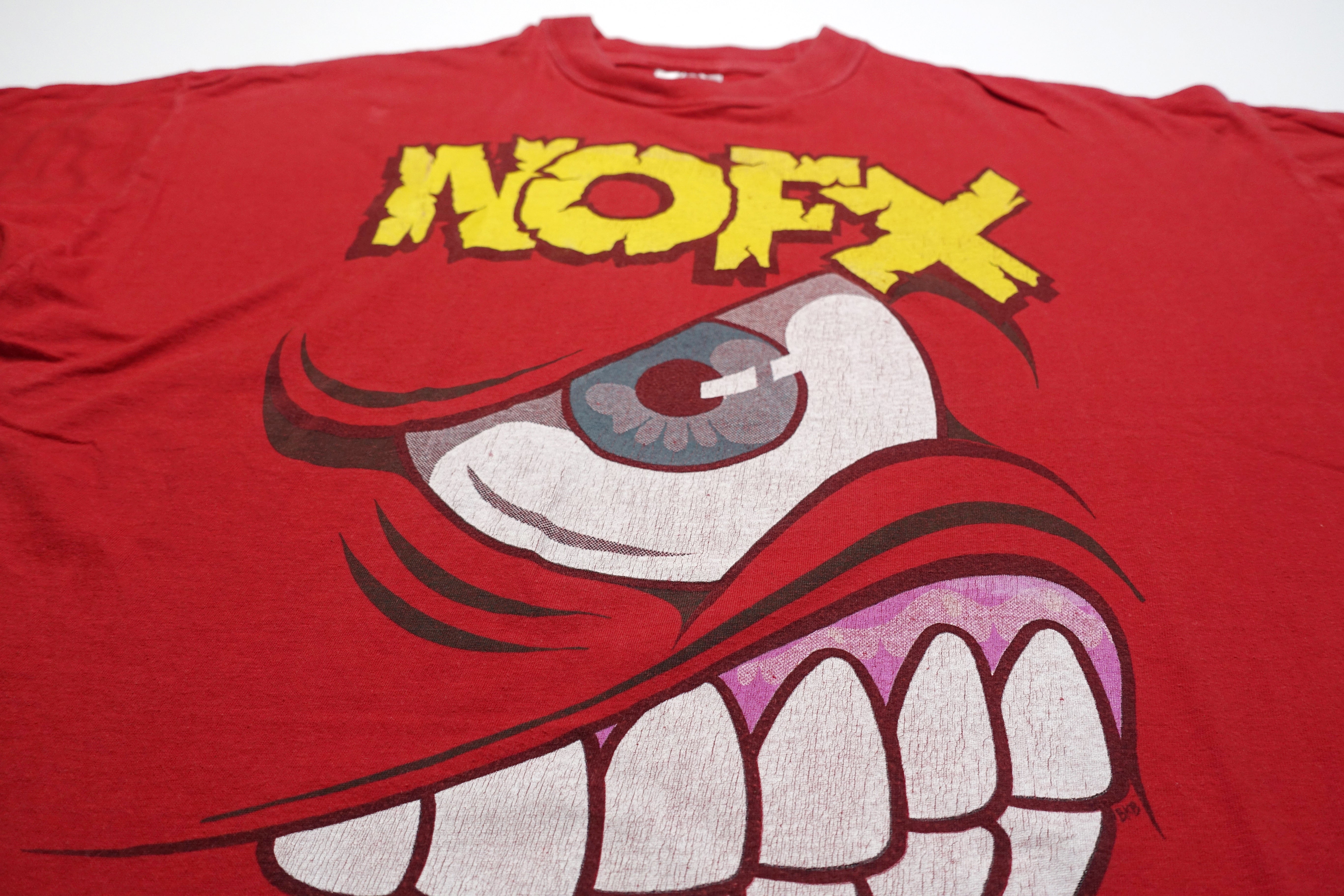 NOFX - Mons◦Tour Punk In Drublic 1995 European Tour Shirt (Red
