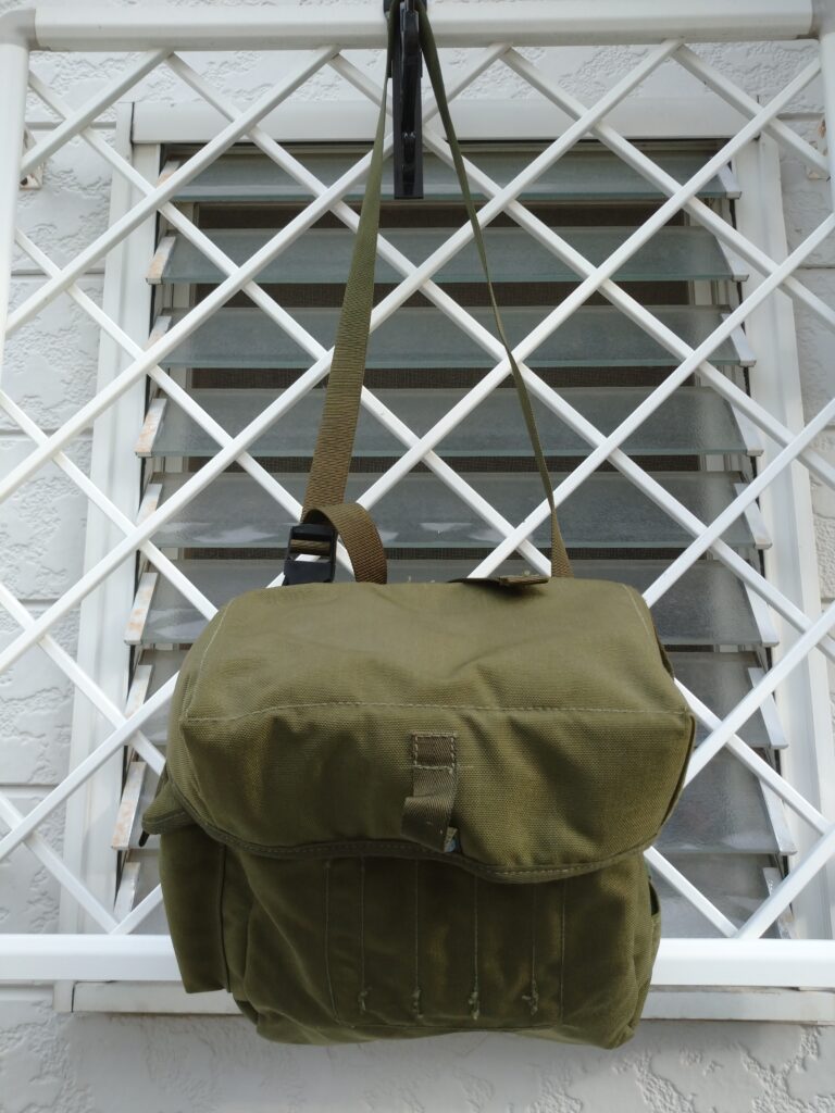 □ イギリス軍 ガスマスクバッグ をレビュー！ 【British Army GasMask