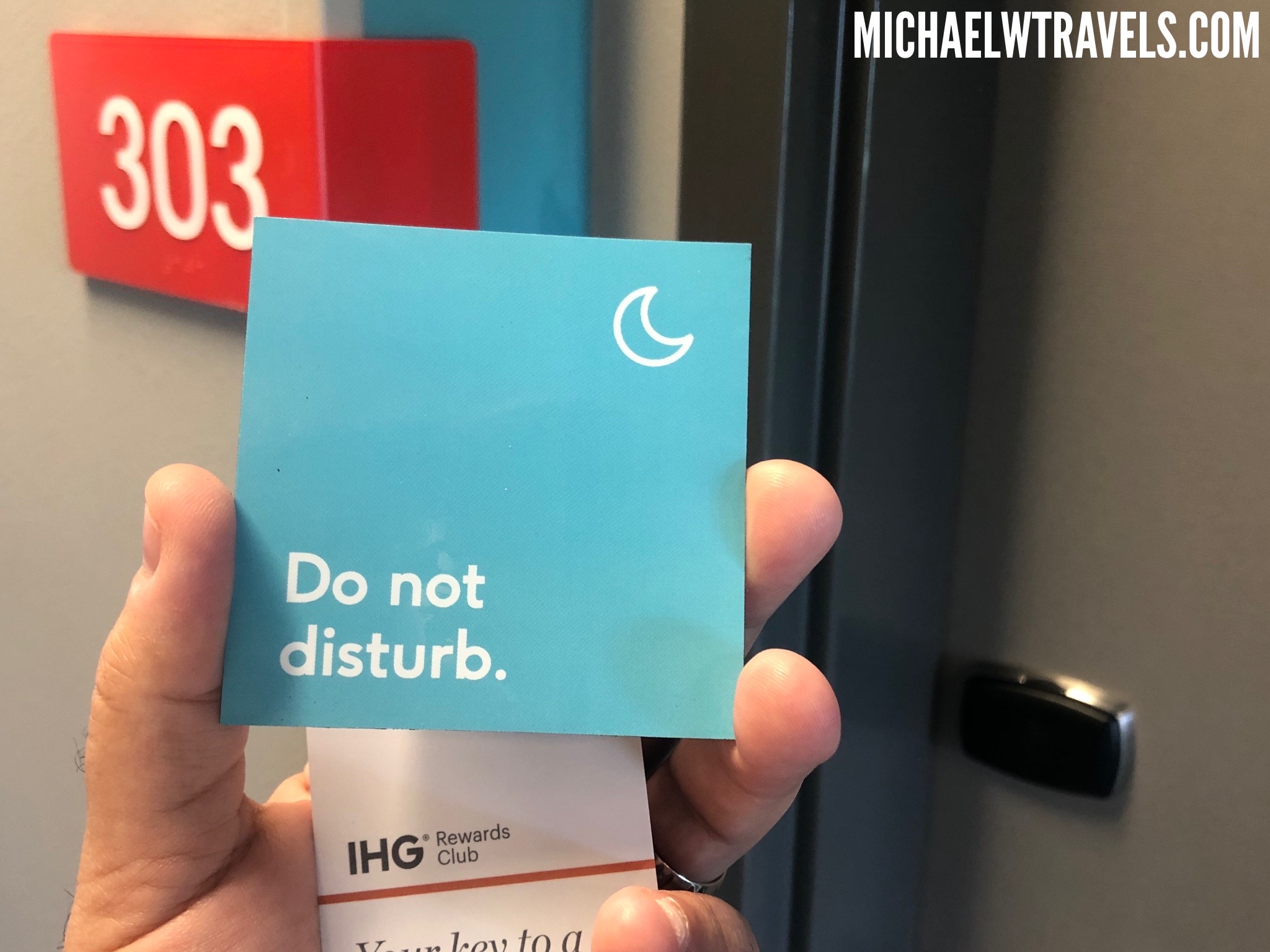 This Is The Most Genius Do Not Disturb Sign I've Seen At A Hotel