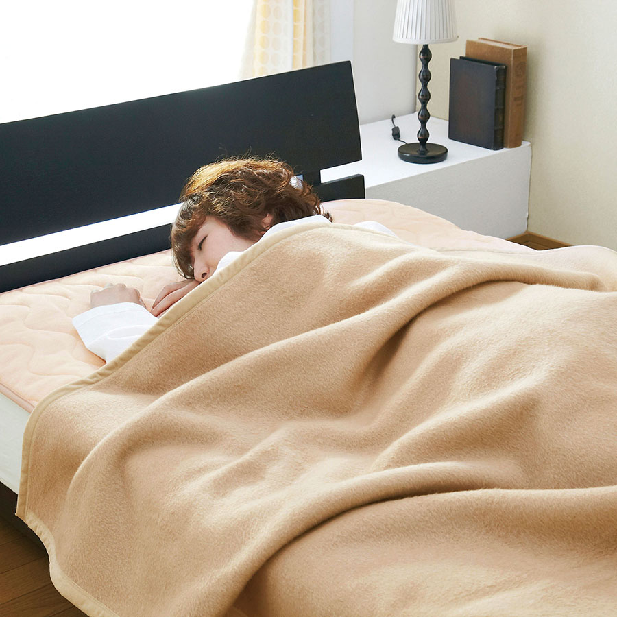 ニッケ毛布〉ラムウール毛布（毛羽部分） | 大阪府泉大津市 | 三越