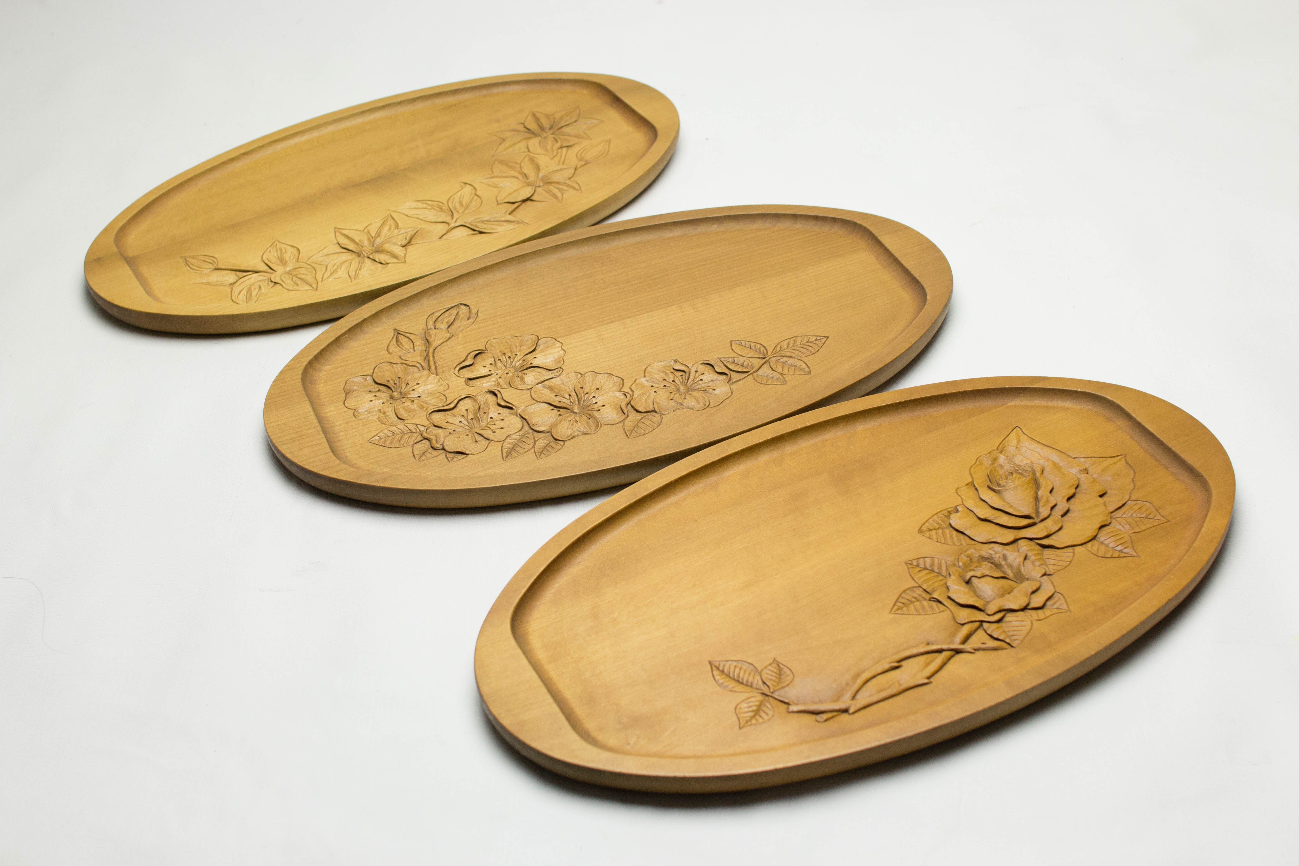 三木章刃物本舗｜楕円盆（野ばら・テッセン・バラ）-お盆・トレー