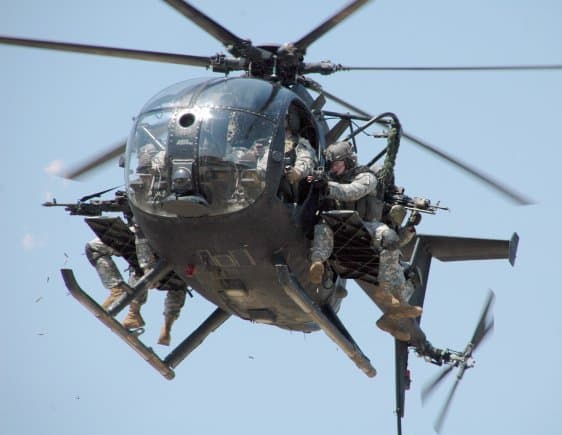 ナイトストーカーズ｜特殊部隊を支援する第160特殊作戦航空部隊