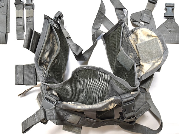 米軍実物 ACU TAP タクティカル アサルトパネル チェストリグ SPCS