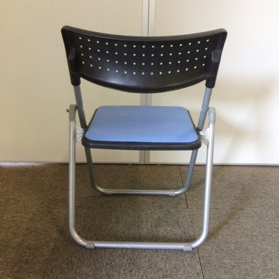 オフィス家具リサイクルミラクル福岡店 / 【中古】折りたたみチェア