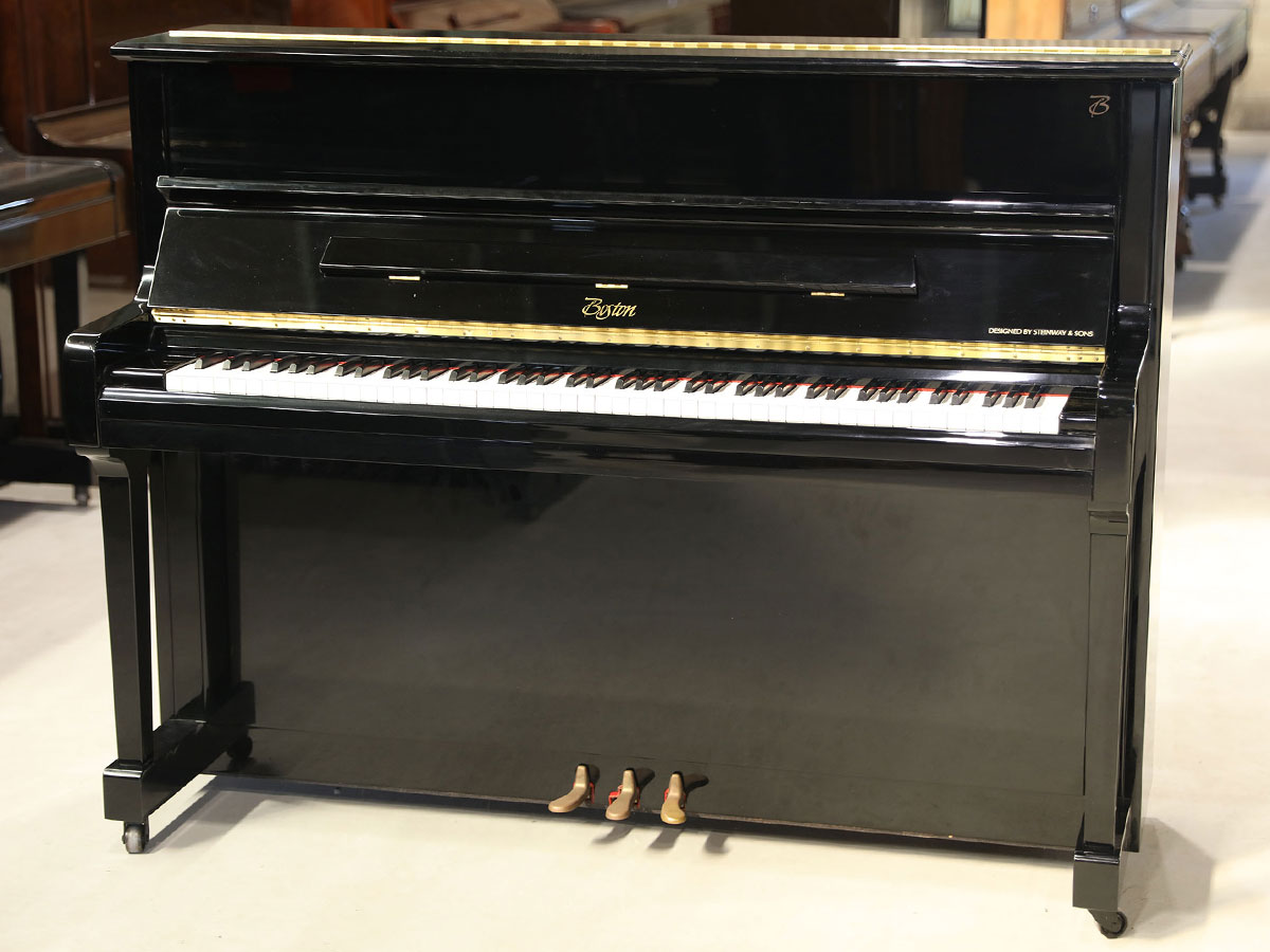 中古ピアノ BOSTON（ボストン）UP118II スタインウェイの設計思想を