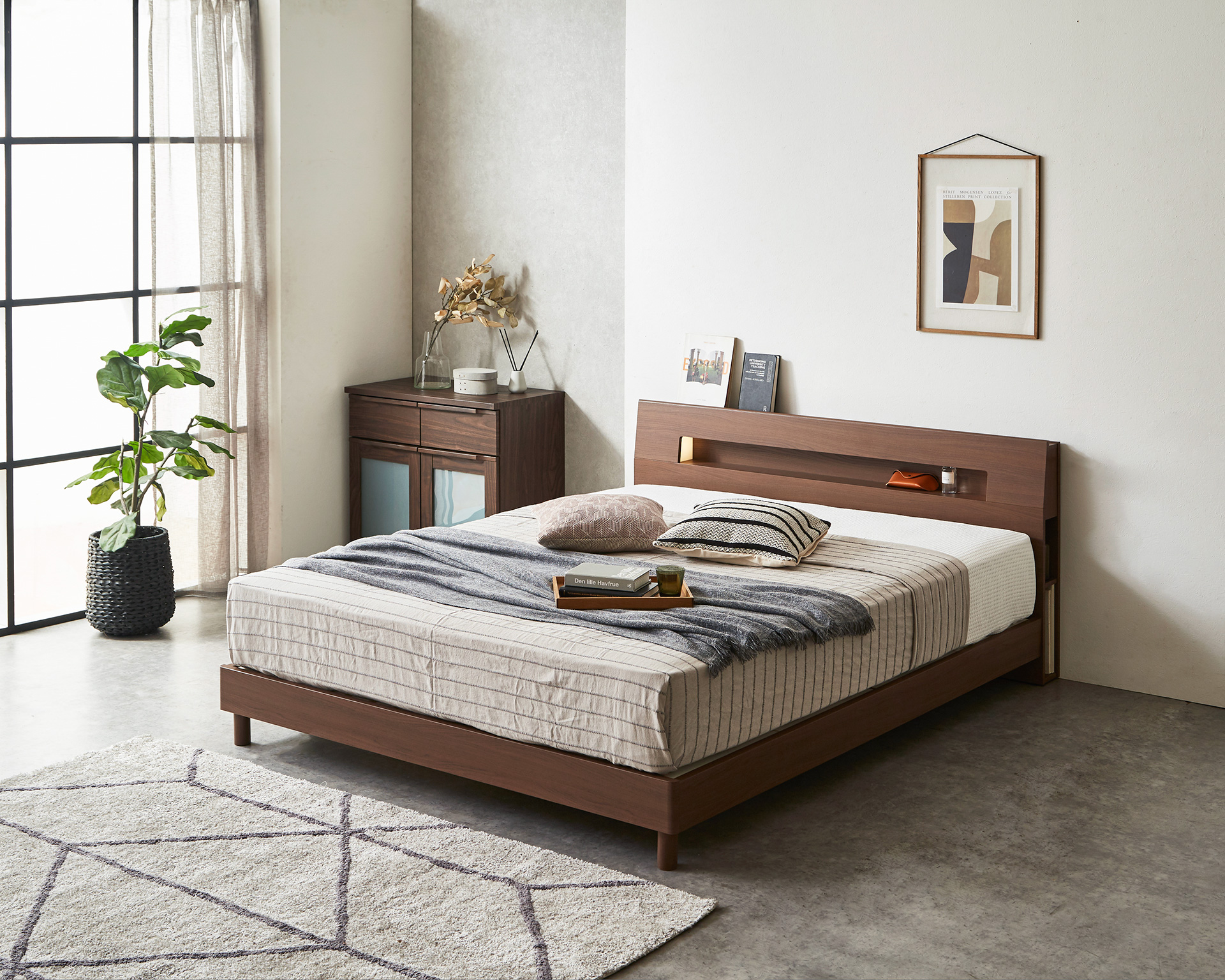 クイーンベッドフレーム レヴェリーⅢ