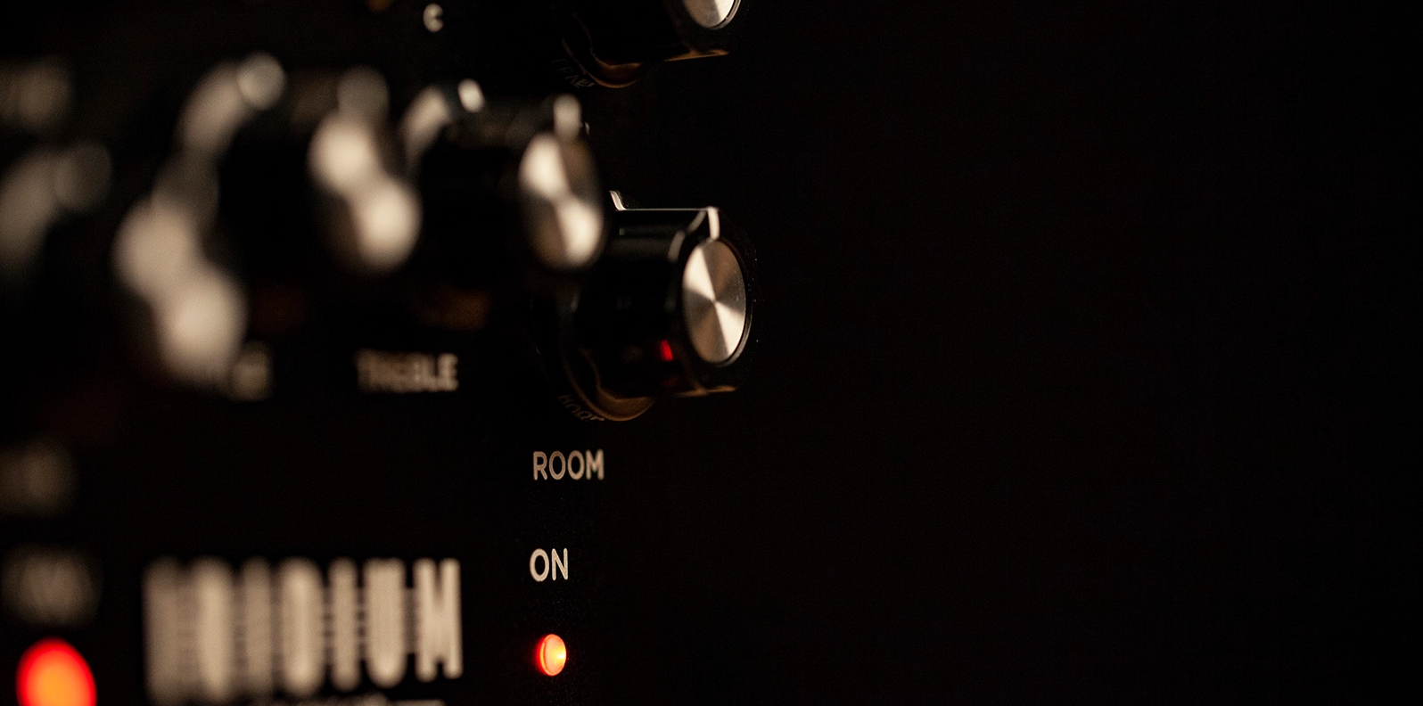 Strymon Iridium Review (Amp & Cab Sim Pedal) | by Guitar Chalk