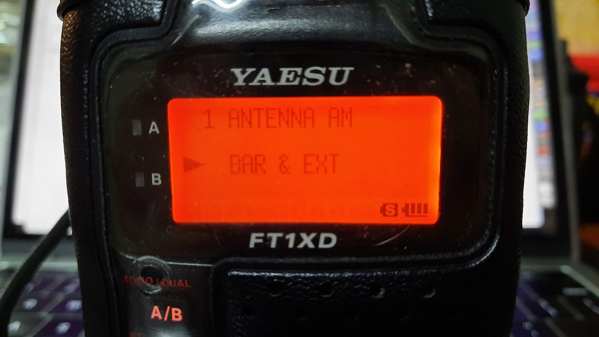 Yaesu FT1XD (updated FT1D) vs. Yaesu FT-2DR, a comparison review