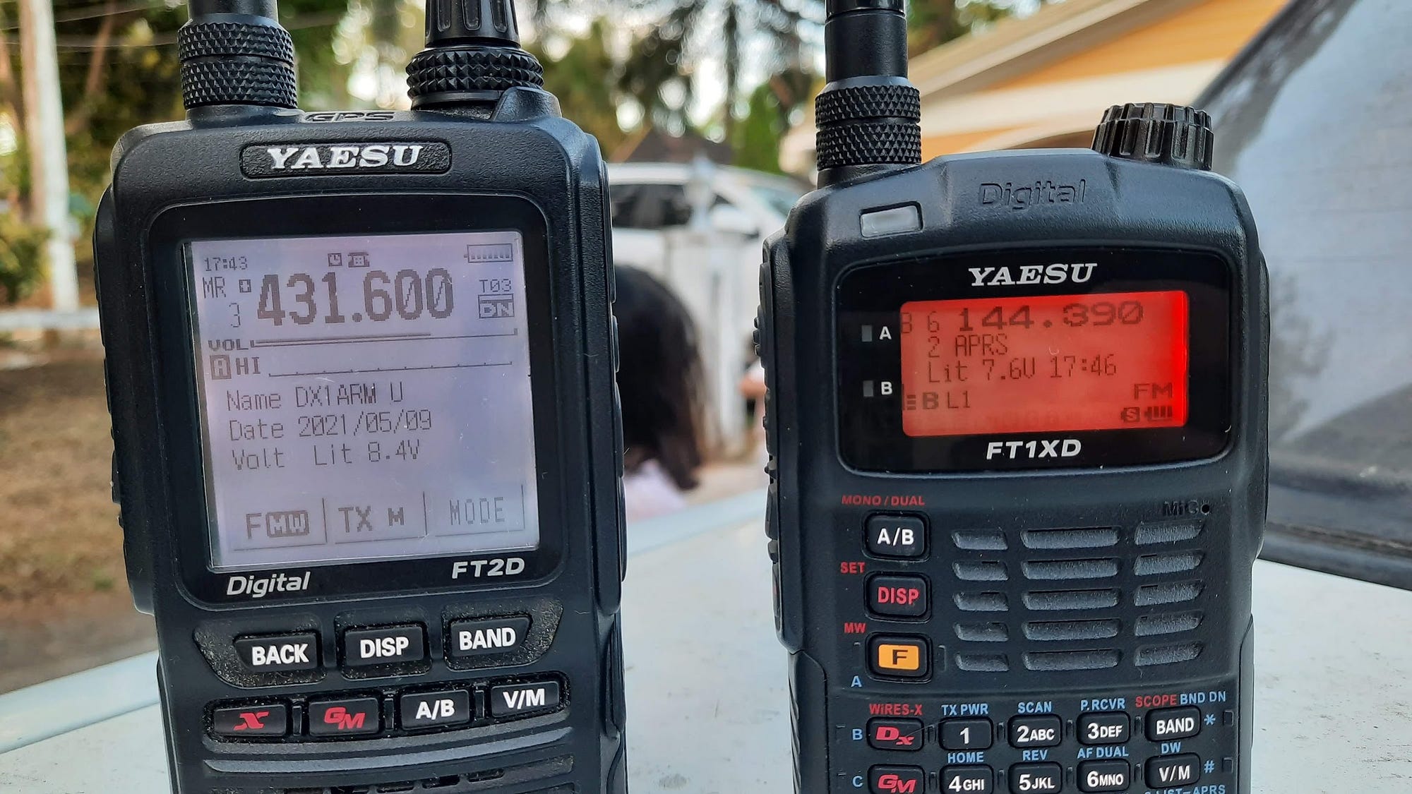 Yaesu FT1XD (updated FT1D) vs. Yaesu FT-2DR, a comparison review