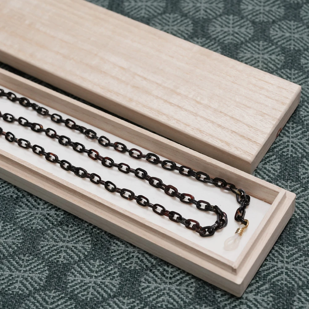 黒甲 本べっ甲グラスコード YMC008 | 銀座ミツメドウ 日本のメガネ