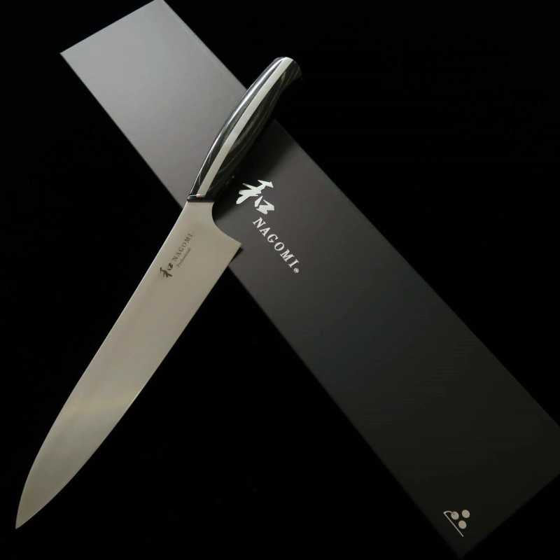 和 NAGOMI Professional 国産特殊ステンレス鋼 牛刀 (240mm) – 三浦